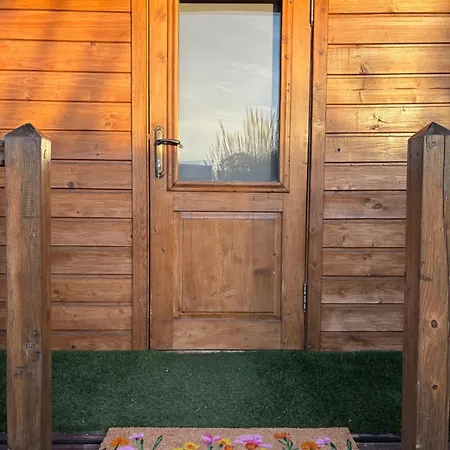 Roulotte Achloma مكان تخييم Fréjus